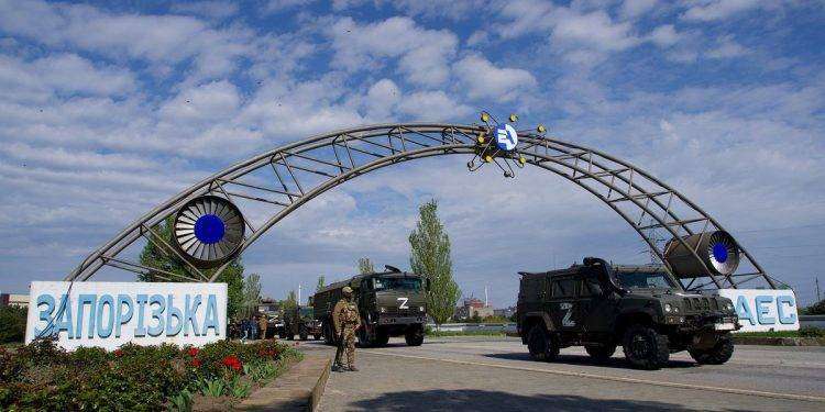 Tv tedesca intervista ex dipendente centale nucleare Zaporizhzhya: “Chi bombardava non erano i russi ma gli ucraini”