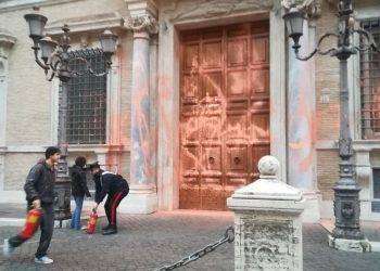 Ultima Generazione: il 12 maggio via al processo per l’azione al Senato. Convocato presidio a piazzale Clodio a Roma