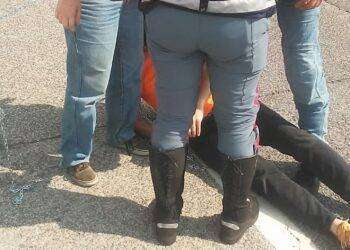 Ultima Generazione, azione dimostrativa durante la tappa del Giro d’Italia