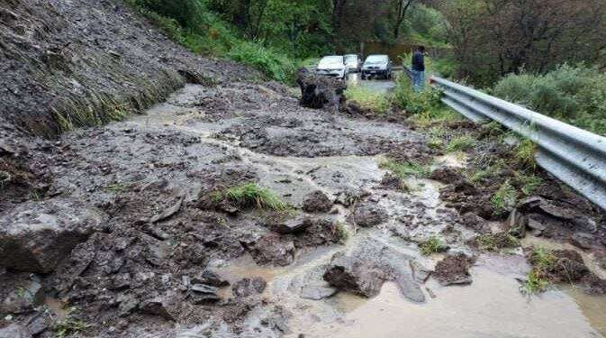 Maltempo in Sicilia, punte di 300 mm nel messinese: allagamenti e danni