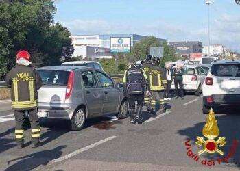 Olbia, tamponamento alle porte della città: due feriti