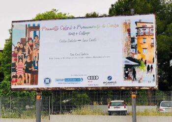 “Pennelli colori e frammenti di carta, naif e collage”, mostra delle artiste Sara Caselli e Cecilia Dallolio: aperta fino al 19 maggio