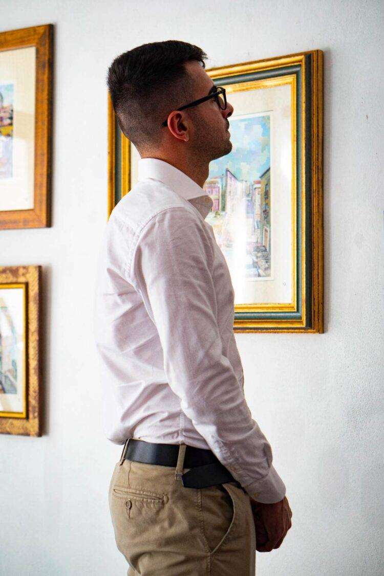 “Pennelli colori e frammenti di carta, naif e collage”, mostra delle artiste Sara Caselli e Cecilia Dallolio: aperta fino al 19 maggio