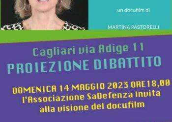 Effetti avversi da vaccino, Sa Defenza proietta il docufilm “Covid 19: dodici mesi di pensiero critico”