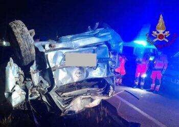 Incidente mortale a Sestu, perde il controllo dell’auto e finisce fuori strada: un morto