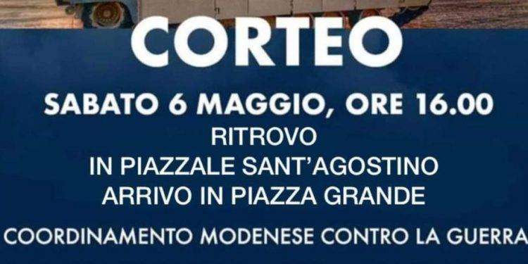 Modena, corteo contro la partecipazione dell’Italia alla guerra in Ucraina