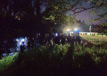 Tensioni in Val di Susa, in azione i NoTav: polizia in assetto antisommossa