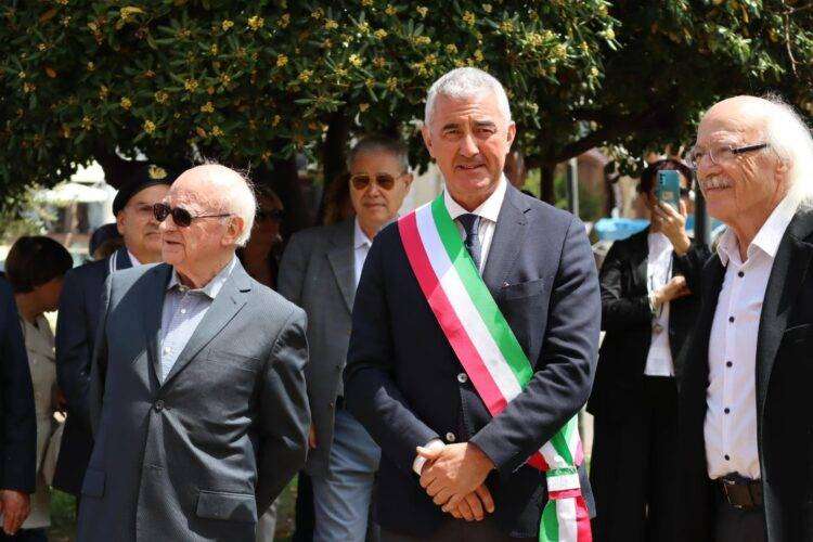 Alghero: una stele in memoria dei pescatori algheresi morti 80 anni fa a seguito di un attacco aereo