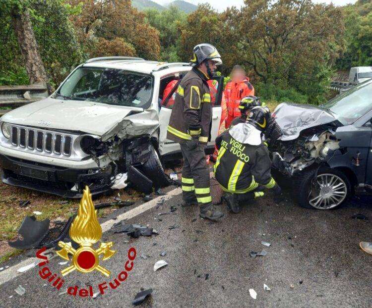 Brutto incidente in Gallura: due feriti gravi
