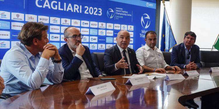 Turismo, mondiale a Cagliari. Assessore Chessa: “Sardegna-triathlon è un binomio vincente per la promozione dell’isola”