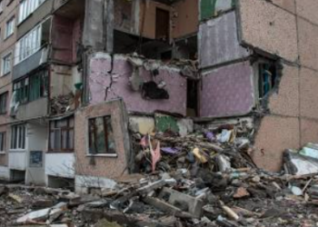 Donbass, attentato ucraino in centro a Luhansk: ferito gravemente il ministro dell’Interno