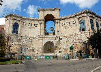 Cagliari, temporaneamente fuori servizio l’ascensore del Bastione di Saint Remy