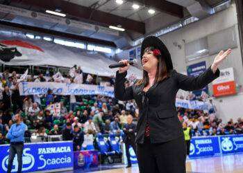 Claudia Aru porta la sua masterclass di Canto Moderno a Porto Ferro