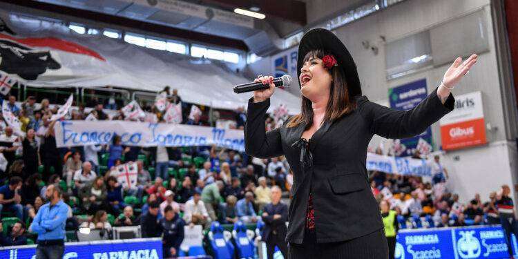Claudia Aru porta la sua masterclass di Canto Moderno a Porto Ferro