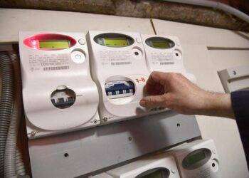 In 10 anni è boom di aumenti sulle tariffe: 1.600 euro in più a famiglia