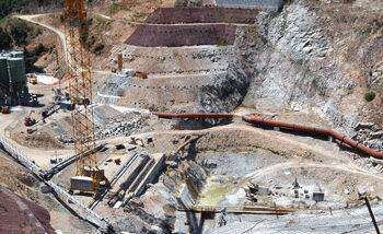 Diga di Cumbidanovu, quattro offerte per l’appalto dei lavori. L’Assessore Saiu: “Strategico partire subito anche con la progettazione delle reti di distribuzione dell’acqua”