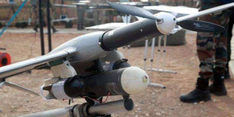 Attacco terroristico ucraino su Mosca: città colpita da 25 droni