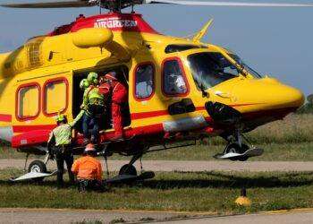 Gairo, donna di 65 anni finisce sul guard rail: trasportata con l’elisoccorso a Lanusei