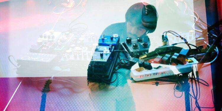 Veni, Vidi, Cognovi presenta il workshop “Ambient Music and Sonic Effects” con Perry Frank