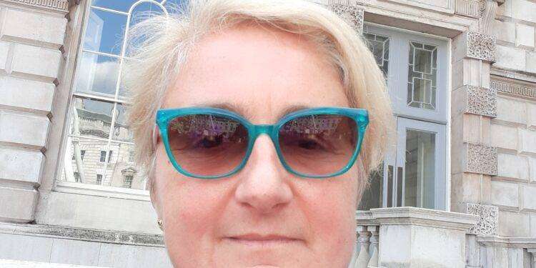 Gabriella Romano presenta il suo libro “I sapori della seduzione: il ricettario dell’amore tra donne nell’Italia degli Anni Cinquanta