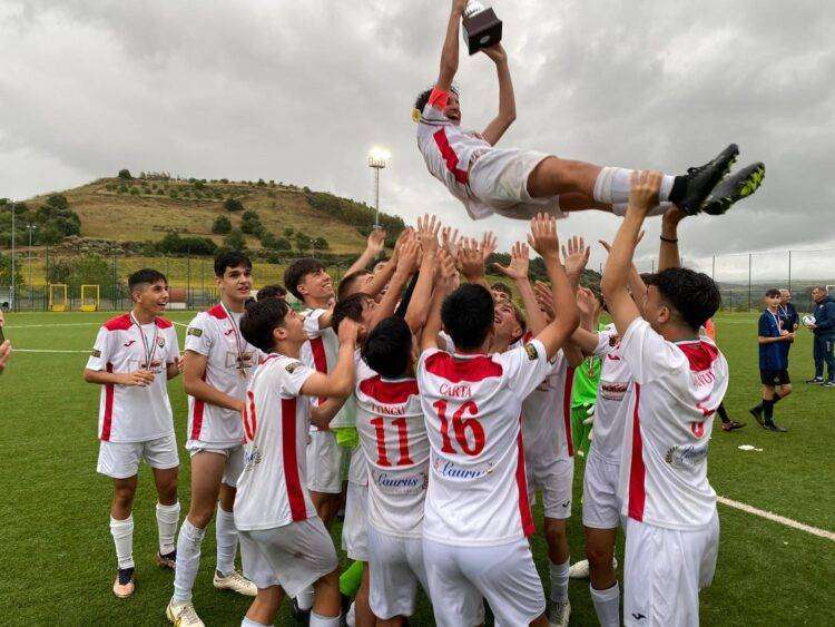 L’Asd calcio Pirri campione regionale giovanissimi under 15