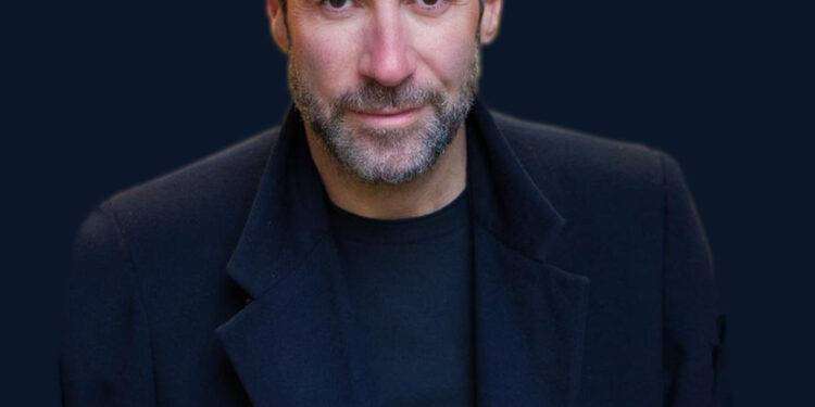 Luca Sommi a Cagliari sabato 27 maggio per la prima presentazione nazionale del saggio “La bellezza. Istruzioni per l’uso”