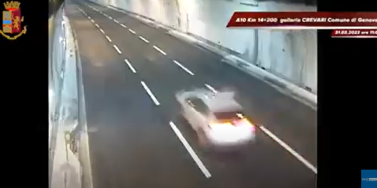 Genova, inseguono un furgone, poi investono l’autista lo trascinano sull’A10. 4 arresti
