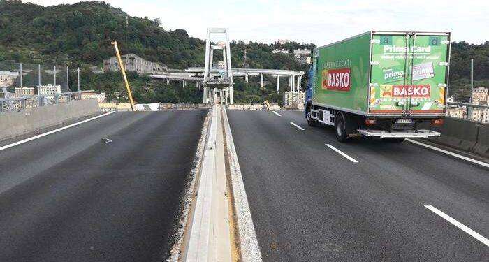 Mion: “Nel 2010 seppi che il Morandi era a rischio crollo”. Il comitato vittime: “Come ha fatto a stare zitto?”