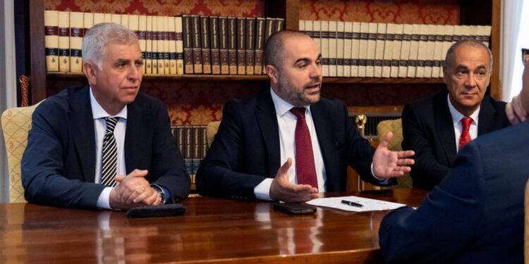 Piano paesaggistico regionale, Salaris incontra i tecnici del Ministero. “Urgente superare gli ostacoli che bloccano la pianificazione”