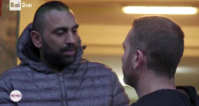 Ostia, in corso sgombero della casa di Roberto Spada