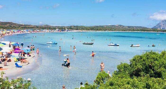 Sulle spiagge Cala Brandinchi e Lu Impostu torna numero chiuso