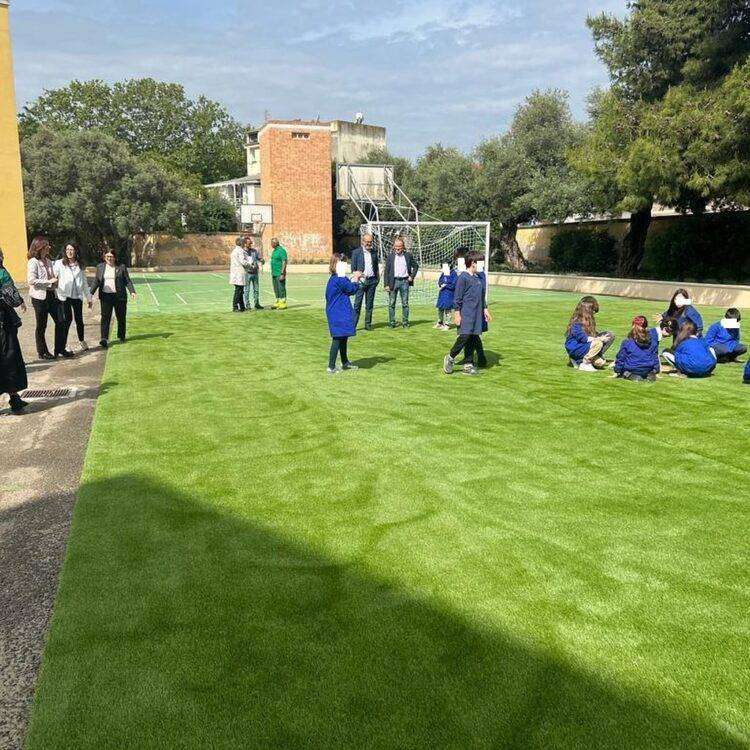 Cagliari, Truzzu: “Il giardino scolastico di via Santa Maria Chiara è quasi pronto”