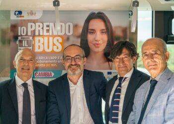 Presentato “CagliarinBus”: abbonamento annuale ai mezzi pubblici scontato del 90%