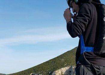 Base jumper sardo si schianta contro un grattacielo in Spagna