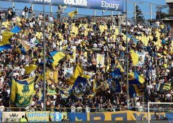 Aerei per Cagliari alle stelle, i tifosi del Parma annullano la trasferta