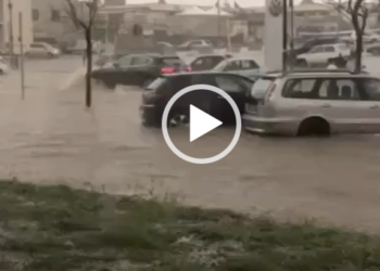 Maltempo, violento nubifragio a Carbonia: allagamenti e gravi disagi