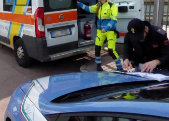 Tragedia sul lavoro a Palermo: operaio cade in autocompattatore e muore