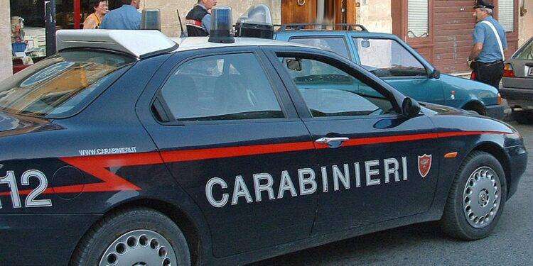 Attentato incendiario a Quartu, preso di mira negozio di abbigliamento