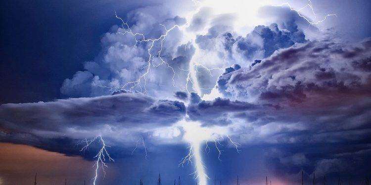 Meteo, piogge e locali temporali sulla Sardegna: maltempo fino al 3 maggio