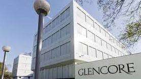 “I vostri soldi uccidono”, manifestazione ambientalista contro la Glencore