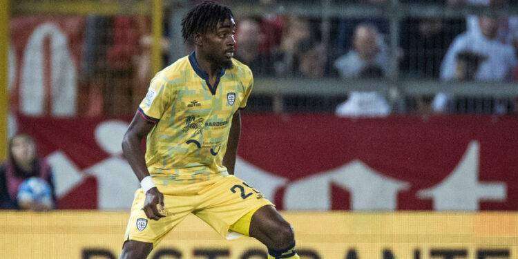 Calcio, un Cagliari stellare batte 5 a 0 il Perugia