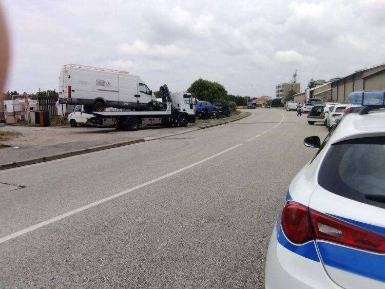 Cagliari, sequestrate due aree adibite a discarica: sgomberate tre persone