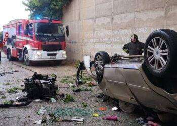 Terrore a Monastir: con l’auto finisce giù dal cavalcavia: uomo in codice rosso