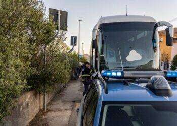 Autista del bus per gita scolastica positivo all’alcol test