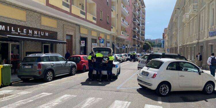 Cagliari, carambola sulle auto in pieno centro: era ubriaco