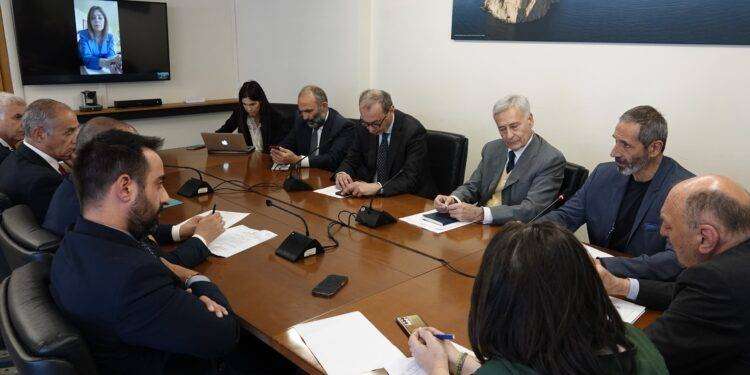 Demanio marittimo, il Ministro Pichetto Fratin incontra gli Assessori Pili, Salaris e Porcu