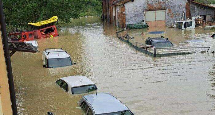 Maltempo Emilia Romagna, 300 Vigili del Fuoco al lavoro, 1000 gli interventi fatti