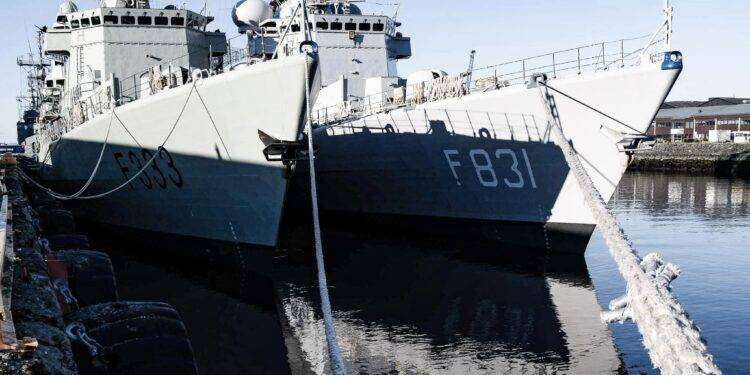 Sardegna occupata dalla Nato, prova di forza dell’alleanza atlantica: Antonov, i Tiger e i Leopard 2 in terra sarda