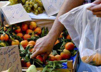 Confesercenti, inflazione brucerà 10 miliardi in 3 anni