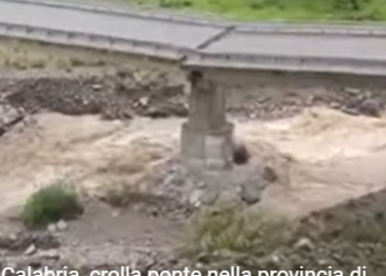 Calabria, crolla ponte nella provincia di Cosenza